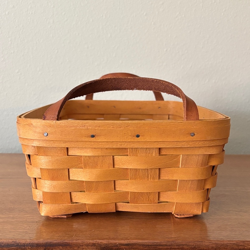 Longaberger Handwoven Pantry Basket with Leather Handles - Picture 3 of 10